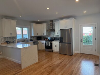 13 Willow Ave unit 1, Salem, MA 01970 - photo 7