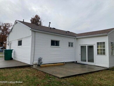 4805 Warbler Way, Louisville, KY 40213 - photo 3