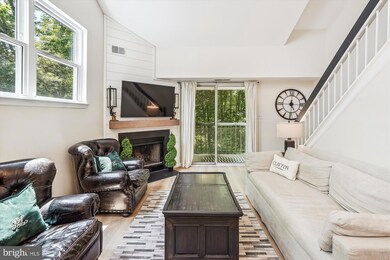 5803 Orchard Hill Ct unit 5803, Clifton, VA 20124 - photo 7