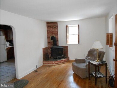 82 5th Ave, Broomall, PA 19008 - photo 3