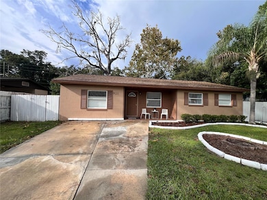 921 Valleydale Ave, Deland, FL 32720 - photo 2