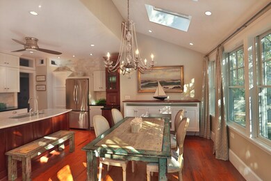 21 Titcomb St, Newburyport, MA 01950 - photo 4