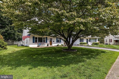 317 Yale Square, Morton, PA 19070 - photo 2