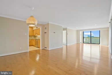 Regency unit 1720, McLean, VA 22102 - photo 4