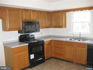 122 Michael Ln, Bear, DE 19701 - photo 2