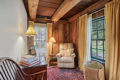 5 Nesmith St, Derry, NH 03038 - photo 3