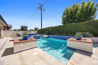 1910 Three Bridges Way, Bakersfield, CA 93311 - photo 3