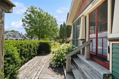 1923 Washington Ave SE, Cedar Rapids, IA 52403 - photo 2