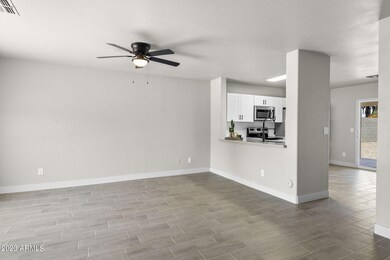 5-web-or-mls-1085-w-22nd-ave