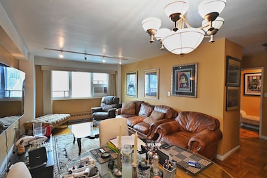 unlisted-address, Brooklyn, NY 11201 - photo 5