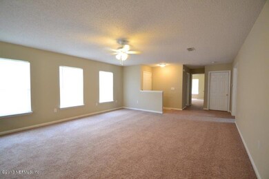 7853 Cherry Field Dr, Jacksonville, FL 32216 - photo 6