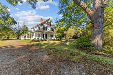 286 James Ln, Weems, VA 22576 - photo 2