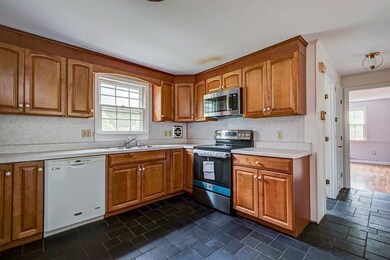 49 Frankland Rd, Hopkinton, MA 01748 - photo 4