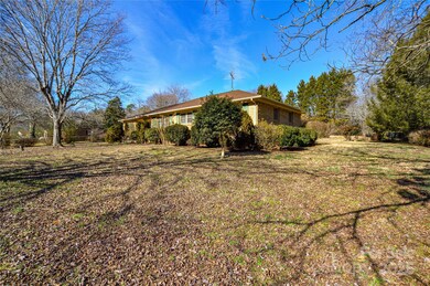 194 Bynum Rd, Lincolnton, NC 28092 - photo 3