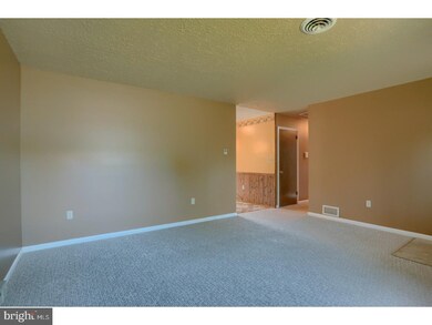 404 W Summit St, Mohnton, PA 19540 - photo 6