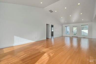 1577 Tamarack St, Fruitland, ID 83619 - photo 5