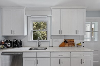 126 Francis St, Worcester, MA 01606 - photo 7