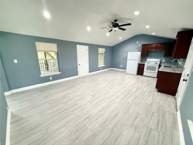 9015 Puritan Way, Rosharon, TX 77583 - photo 5