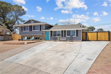 2447 Tournament St, Las Vegas, NV 89142 - photo 3