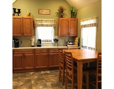 148 Charlton Rd, Spencer, MA 01562 - photo 2