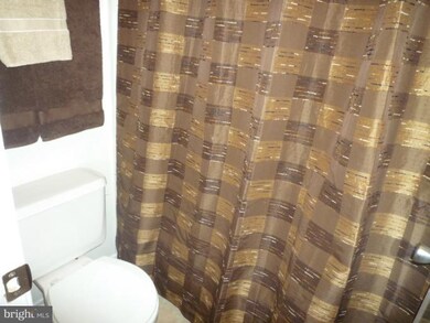 13123 Wonderland Way, Germantown, MD 20874 - photo 2