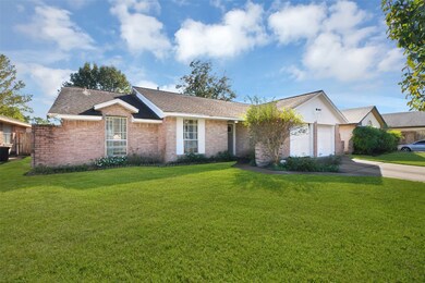 7703 Deadwood Dr, Houston, TX 77040 - photo 3