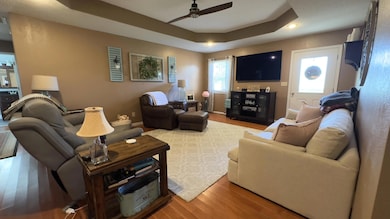 1178 E 418th RD, Bolivar, MO 65613