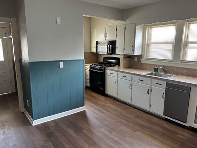 21 Palmyra St unit 2, Winthrop, MA 02152 - photo 4