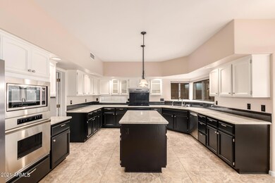 Listing_875332_Photo_2