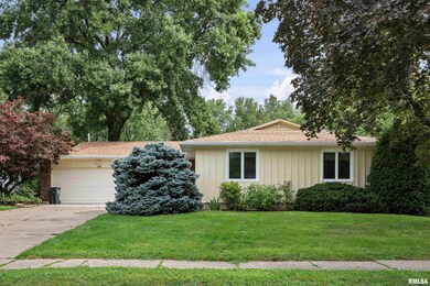 2586 E George Washington Blvd, Davenport, IA 52803 - photo 2
