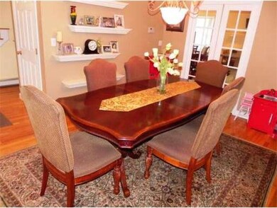 657 Trapelo Rd, Waltham, MA 02452 - photo 6