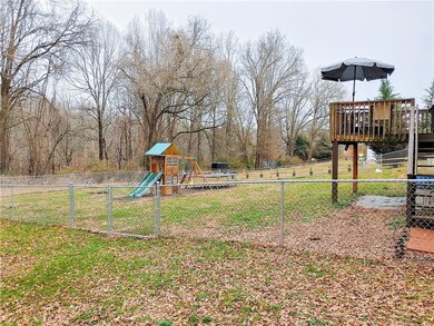 222 Harry Davis Dr, Liberty, SC 29657 - photo 6