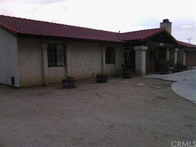 13411 El Rio Rd, Victorville, CA 92392 - photo 3