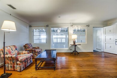 7221 Tokalon Dr, Dallas, TX 75214 - photo 5