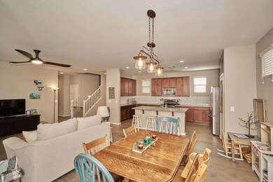 Dining Area-Kitchen
