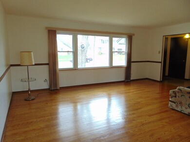 4625 176th St, Country Club Hills, IL 60478 - photo 2