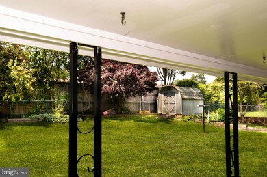 12018 Christy Ave, Smithsburg, MD 21783 - photo 3