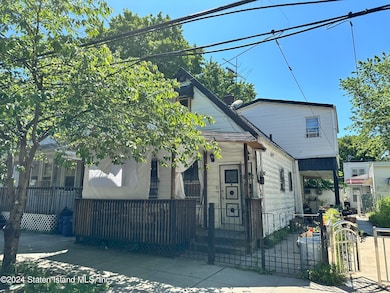 24 Hudson St, Staten Island, NY 10304 - photo 2