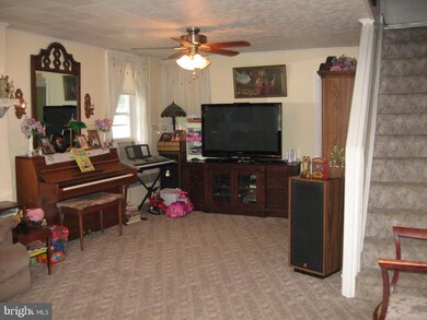 742 Plane St, Columbia, PA 17512 - photo 7