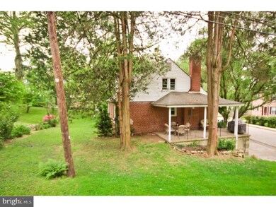 402 Private Rd, Woodlyn, PA 19094 - photo 2