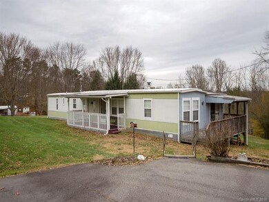 39 & 43 Georgetown Dr, Leicester, NC 28748 - photo 2