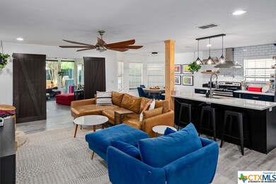 612 Chicago St, San Marcos, TX 78666 - photo 6