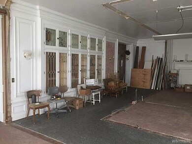 Living Room. Ballroom, this is a Ballroom!