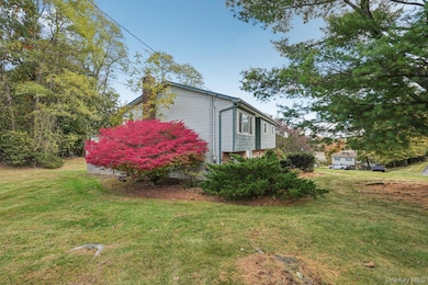 10 Glen Ct, Congers, NY 10920 - photo 3