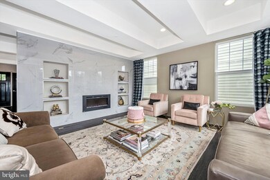 402 Broadway St, Frederick, MD 21701 - photo 3