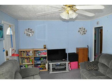 Living Room. Spacious 17x12 living room.