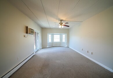 Totten Pond Village unit 41A, Waltham, MA 02451 - photo 5