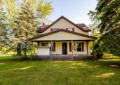 5435 Sawyer Rd, Sawyer, MI 49125 - photo 2