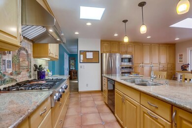 1724 Bonita Ln, Carlsbad, CA 92008 - photo 6