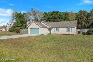 409 Sumrell Way, Hubert, NC 28539 - photo 2